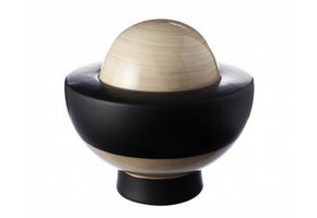 Urn kom met mokka bol