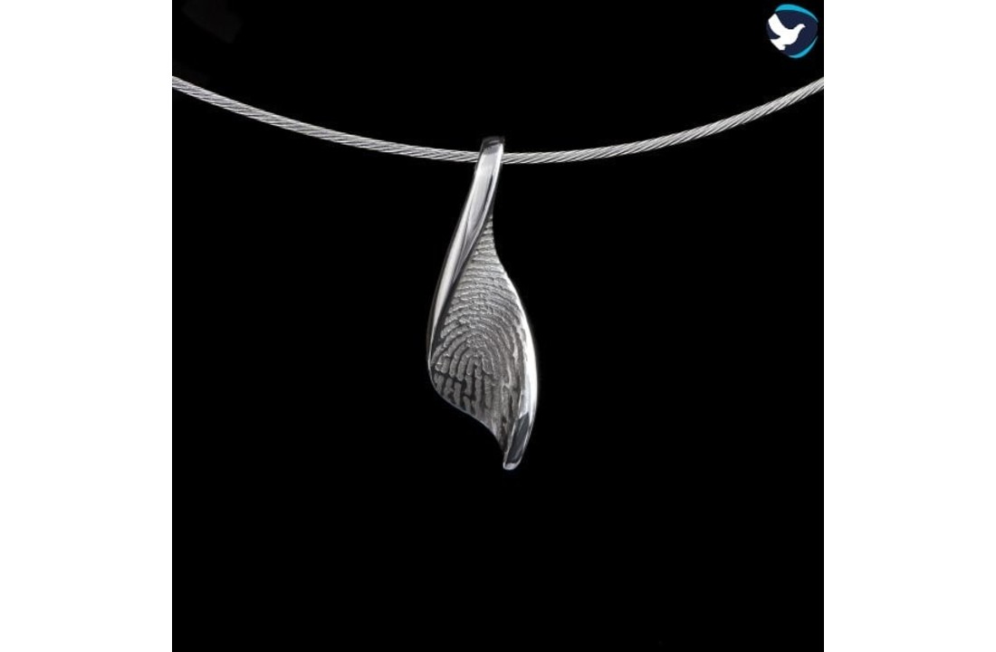 Design hanger gedraaid met vingerafdruk Zilver