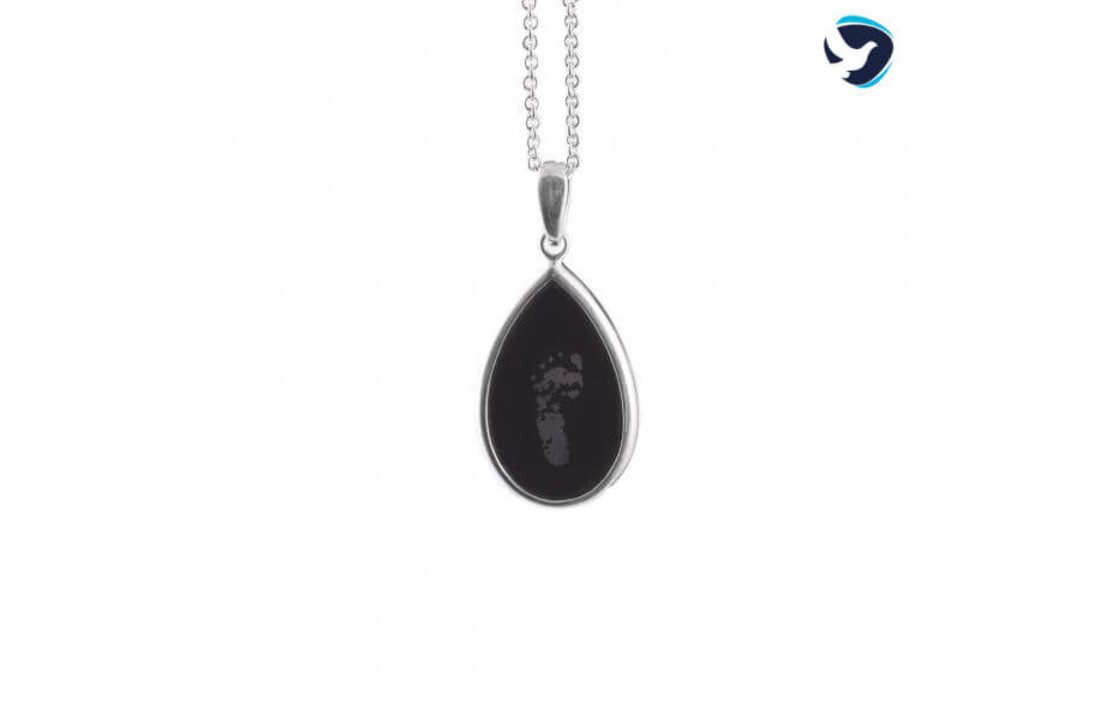 Zilveren Druppel hanger met afdruk in Onyx