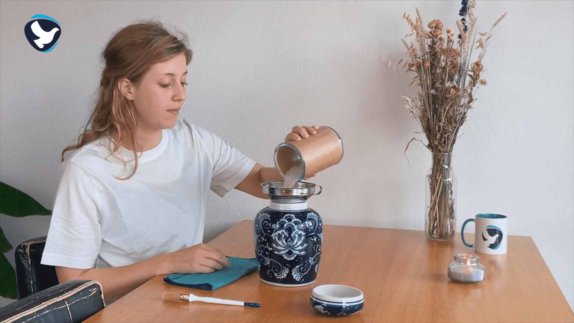 Urnen zelf vullen: hoe doe je dat?