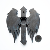 Urn / Asbeeld Kruis met vleugels - Patina