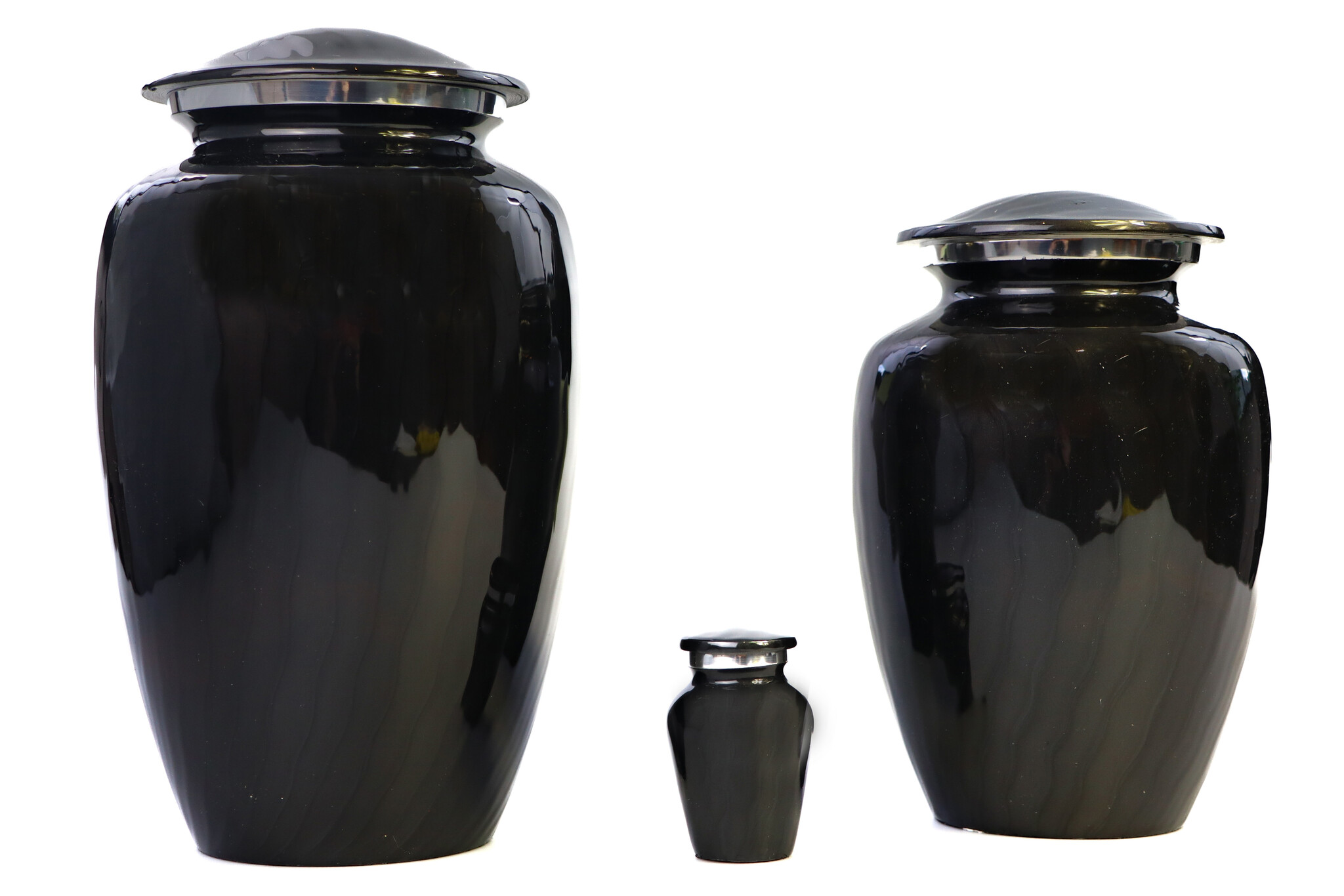 Zwart/donker gegolfde urn - mini