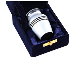 Modern grijs gekleurde mini urn 3 zwarte lijnen