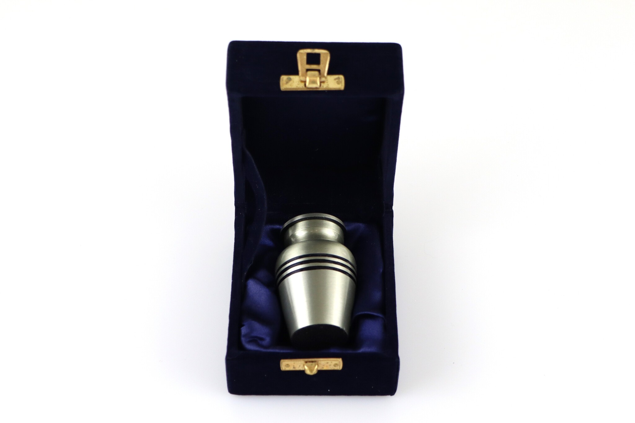 Zilverkleurige mini urn 3 zwarte lijnen