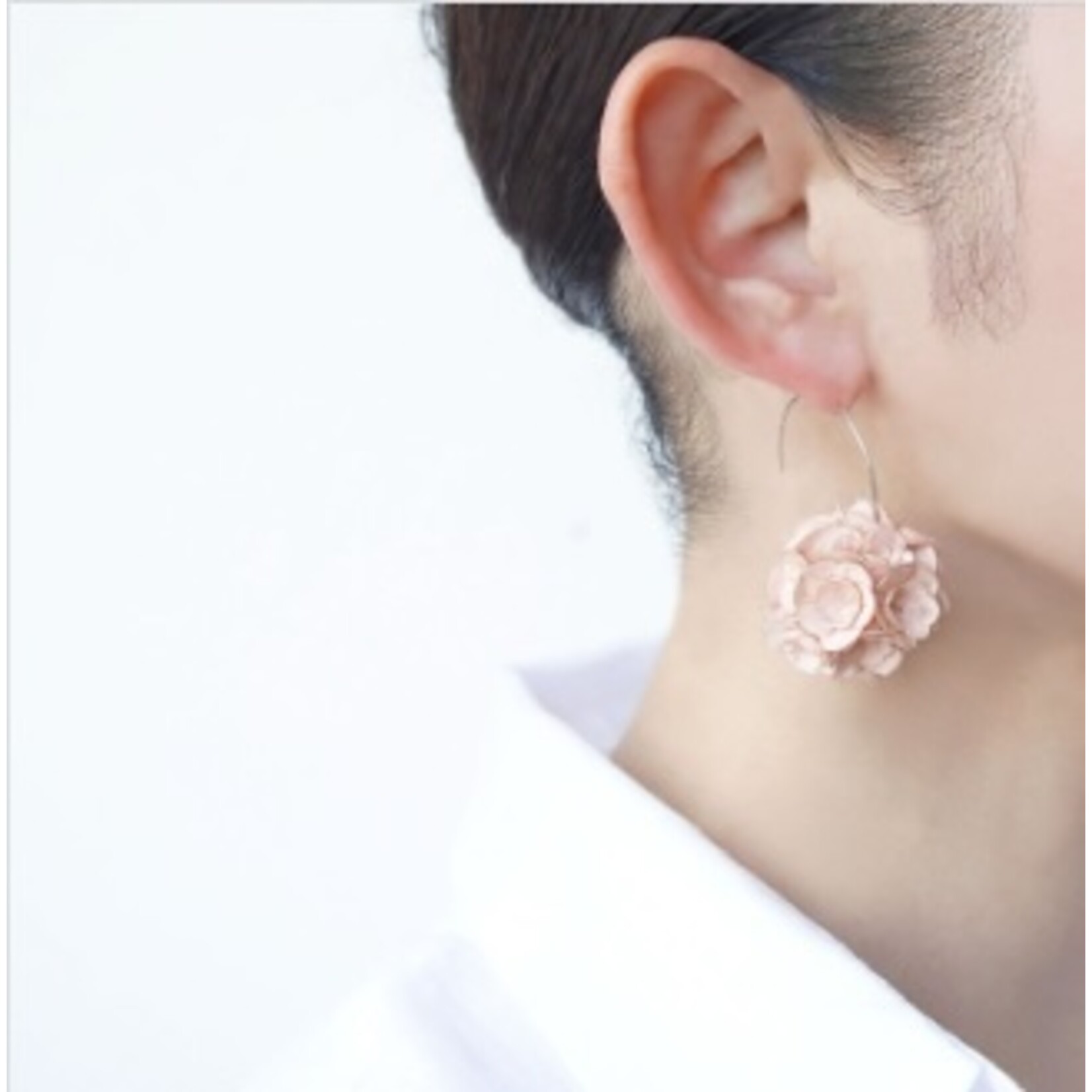 Ayuko Hishikawa Fuji S Hook earring