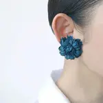 Ayuko Hishikawa Nadeshiko Stud Earring