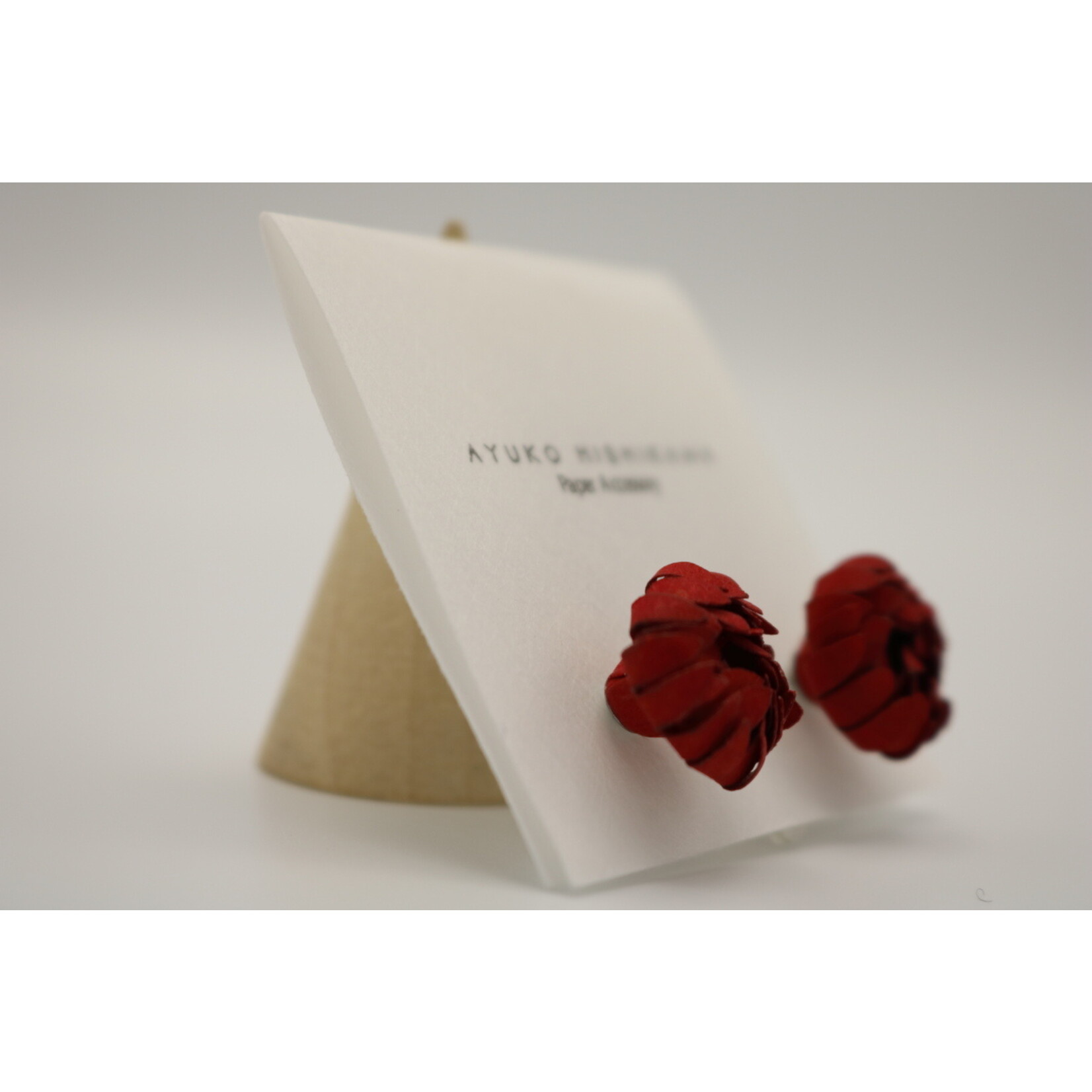 Ayuko Hishikawa Nadeshiko Pair Stud Earring
