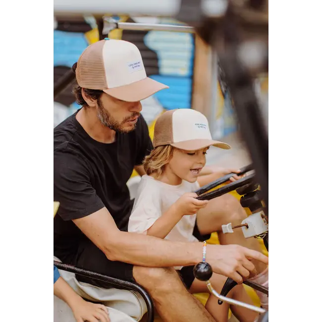 Hello Hossy Cap Mini Iced Coffee