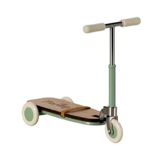 Maileg Kick board, Mouse - Mint