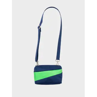 SUSAN BIJL The New Bum Bag Navy & Greenscreen Small