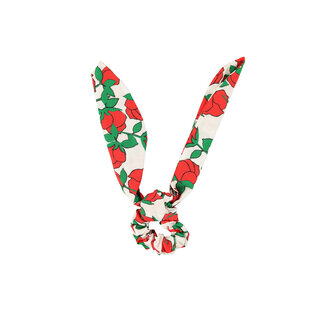 Piupiuchick scrunchie | ecru w/ red roses