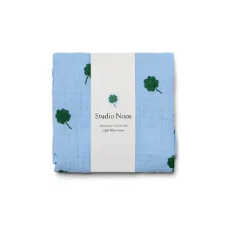 Swaddle Print Medium Light blue Clover