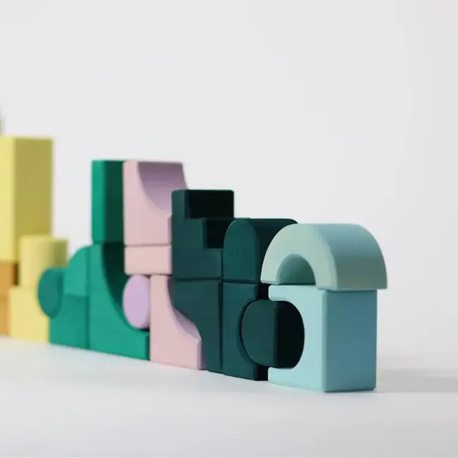 Grimm's Small Building Set Movement