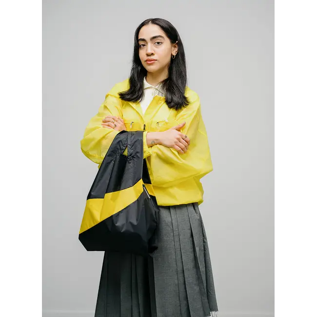 SUSAN BIJL The New Shopping Bag Black & Sunflower Medium