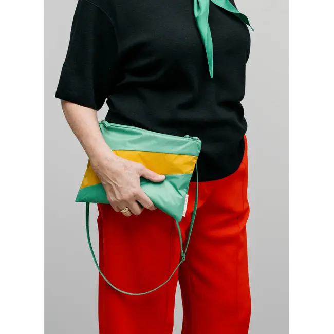 SUSAN BIJL The New Pouch Holly Green & Calendula Medium