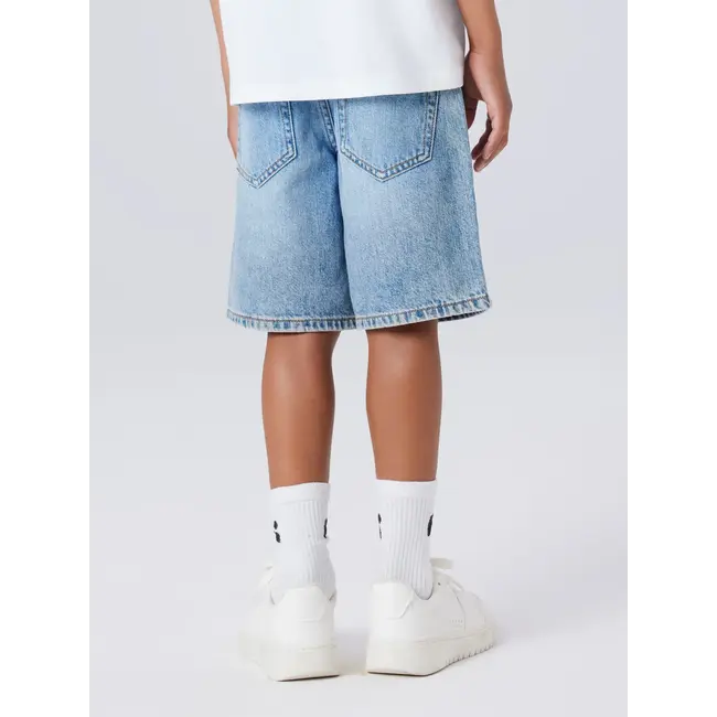 Name it NKMRYAN REG L DNM SHORTS 6750-DM NOOS Light Blue Bleached Denim