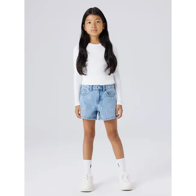 Name it NKFBELLA REG DNM SHORTS 3674-BE NOOS light blue