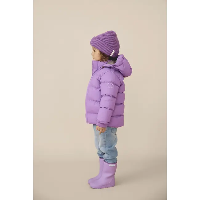 En Fant Jacket Quilt. Solid Bellflower