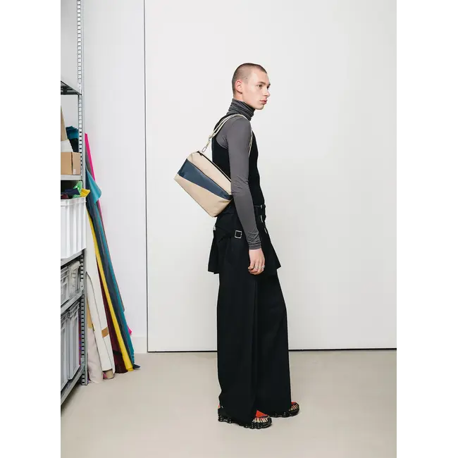 SUSAN BIJL The New Bum Bag Almond & Tornado Medium