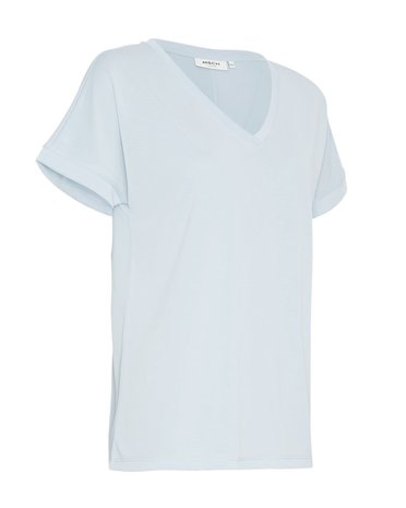MSCH Copenhagen T-shirt || Fenya Modal V Neck Tee 17627 || Skyride MSCH Copenhagen T-shirt || Fenya Modal V Neck Tee 17627 || Skyride
