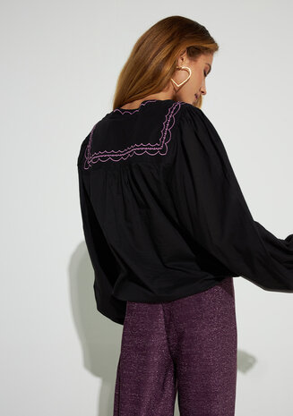 Harper & Yve Blouse || Hailey LS || Black Harper & Yve Blouse || Hailey LS || Black
