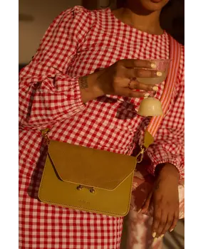 The Sticky Sis Club Shoulder bag Il Sole Ton Sur Ton || Costa Green The Sticky Sis Club Shoulder bag Il Sole Ton Sur Ton || Costa Green