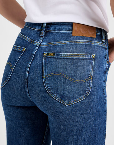 LEE Flared Jeans || Breese || Rain fall LEE Flared Jeans || Breese || Rain fall