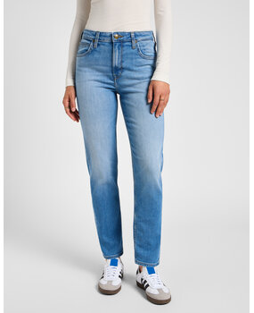 LEE Regular Straight Jeans || Carol || Meant To Be LEE Regular Straight Jeans || Carol || Meant To Be