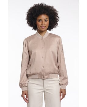 Rino&Pelle Jack || Banner || Smoked Pearl Rino&Pelle Jack || Banner || Smoked Pearl