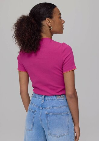 Harper & Yve T-shirt || Cammy-ss || Wild Aster