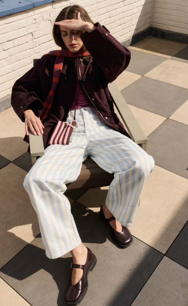 The Sticky Sis Club Phone pouch || 1401253S || Bubblegum