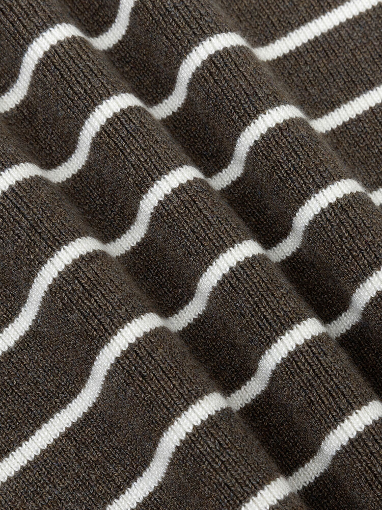 YDENCE Top || Devina || Mud + Ecru