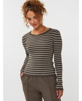 YDENCE Top || Devina || Mud + Ecru YDENCE Top || Devina || Mud + Ecru