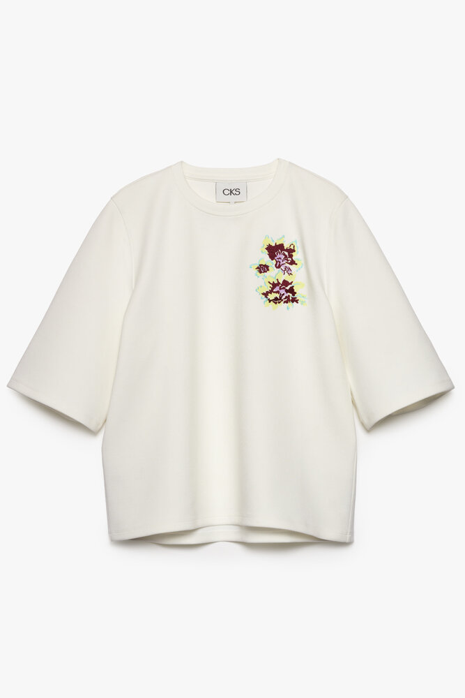 CKS T-shirt || Sari || White Medium