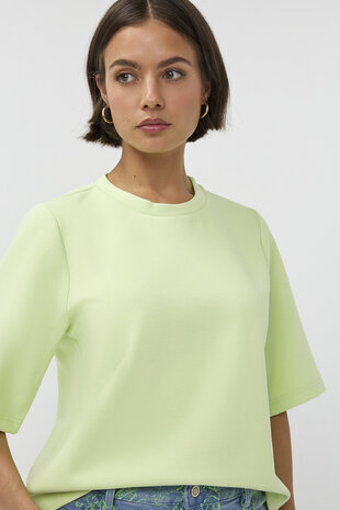 Studio Amaya T-shirt || Lilly || Lime