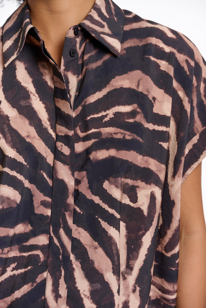 Rino&Pelle Blouse || Imela || Brown Zebra