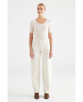 C.O.J Barrel Jeans || Clara || Ecru