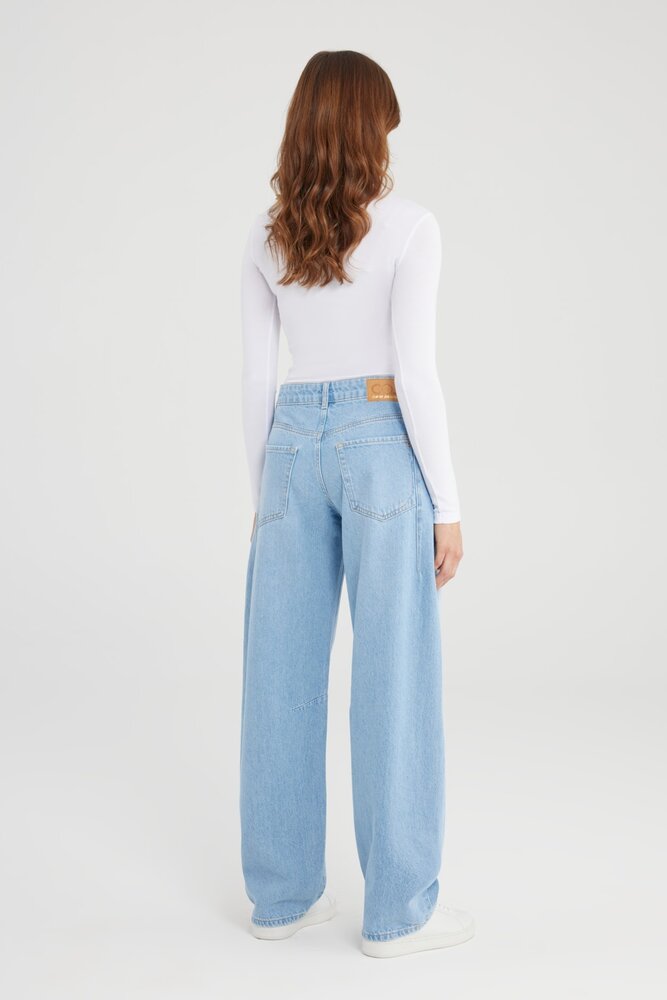 C.O.J Barrel Jeans || Clara || Light Blue