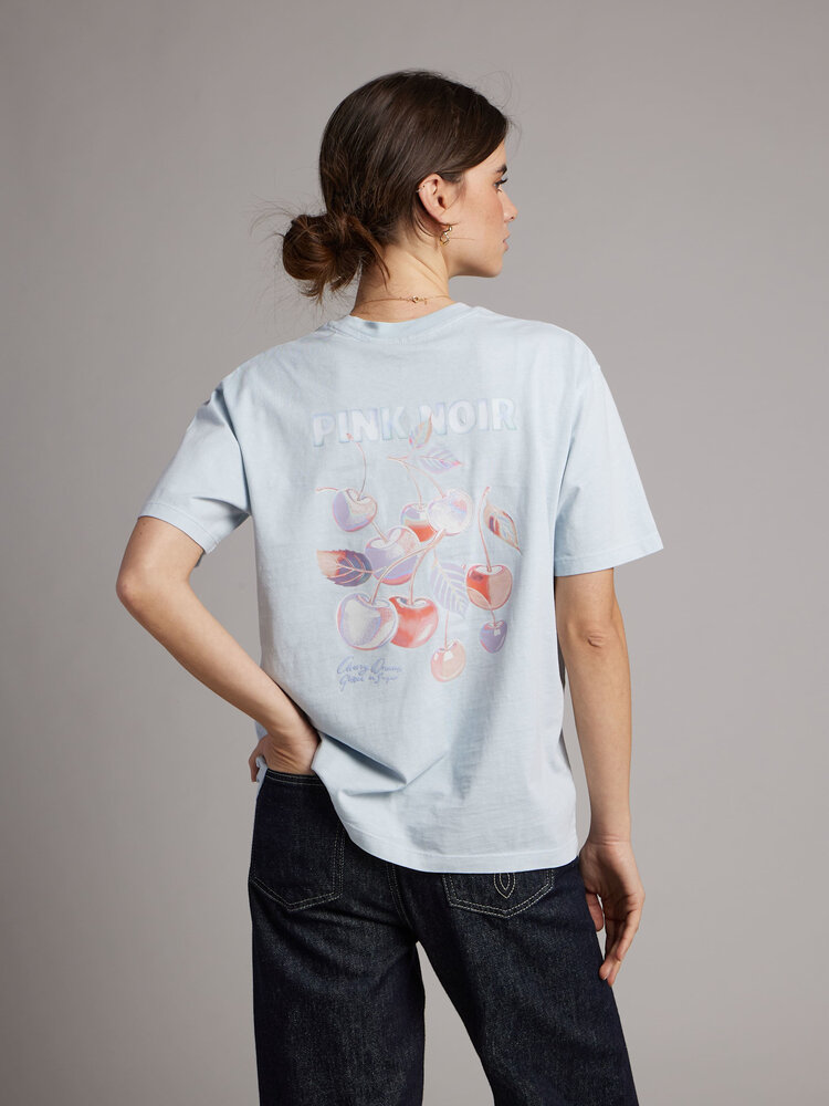 Pink Noir T-shirt || Caroline || Skyway