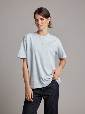 Pink Noir T-shirt || Caroline || Skyway