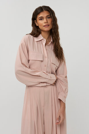 Studio Amaya Blouse || Loeke || Light Pink