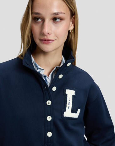 LEE Sweater ||  Popover || Rivet Navy