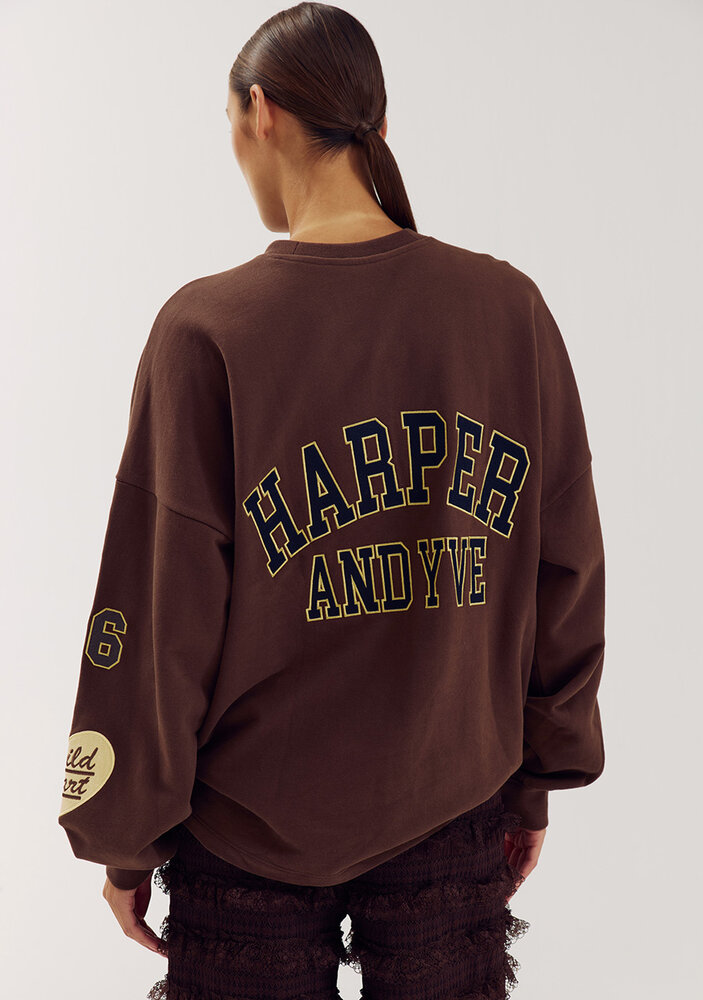Harper & Yve Sweater || Patch-sw || Hot Fudge