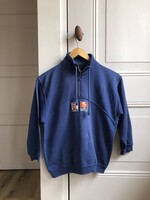 Dark blue embroidered sweater 10y