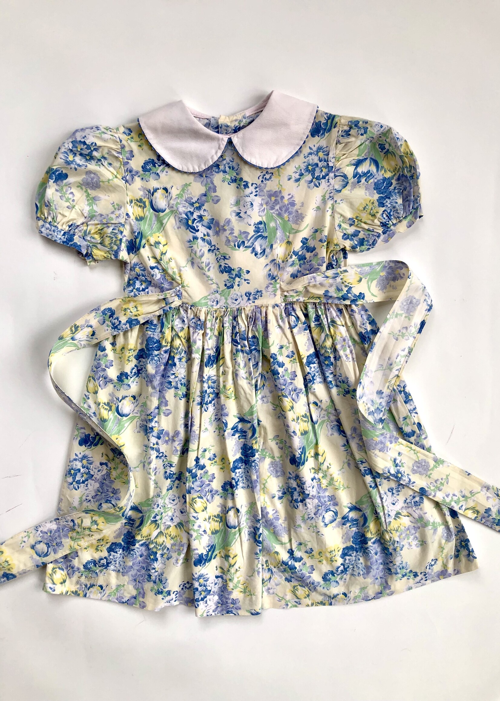 Soft yellow floral dress 6-8y