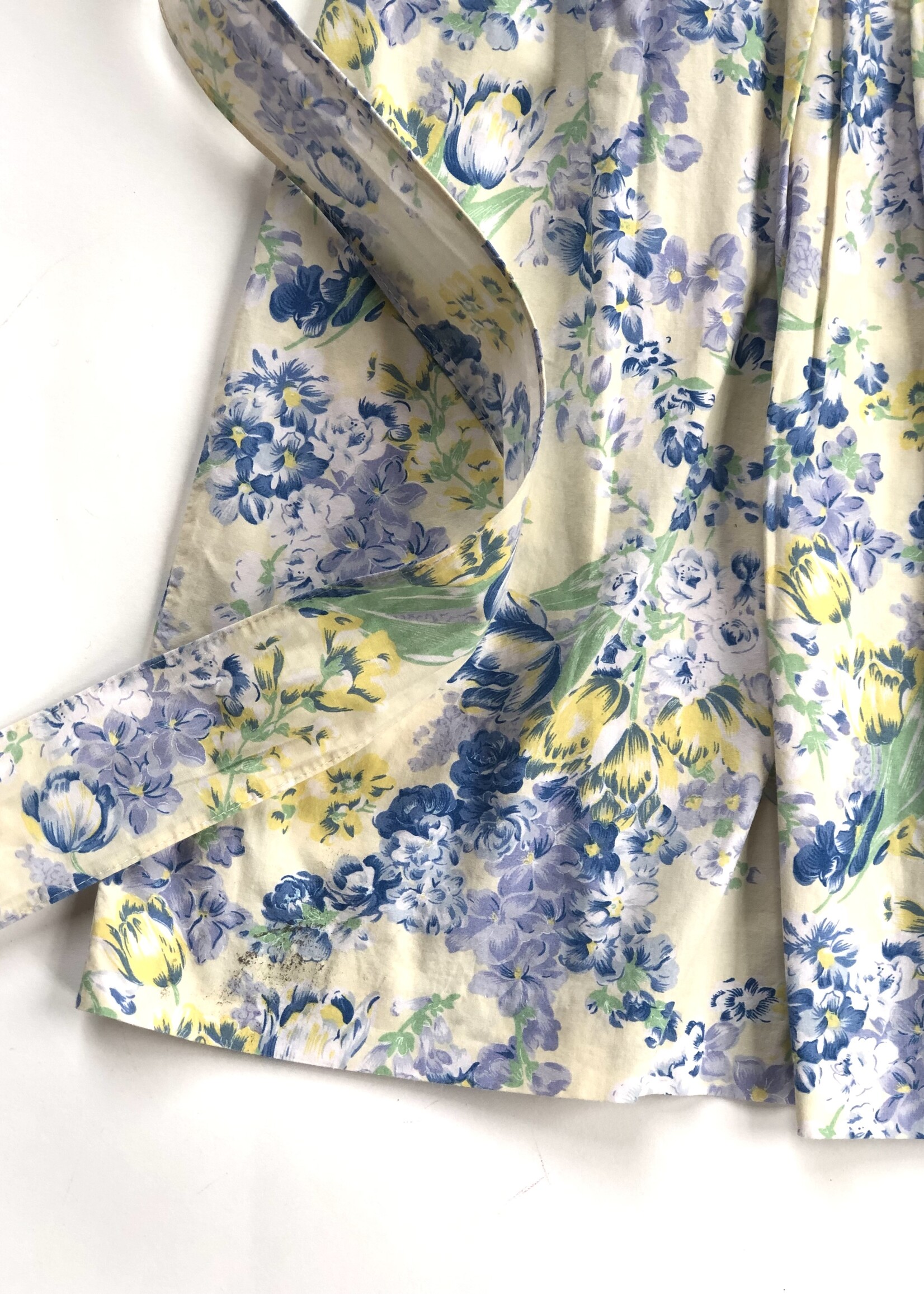 Soft yellow floral dress 6-8y