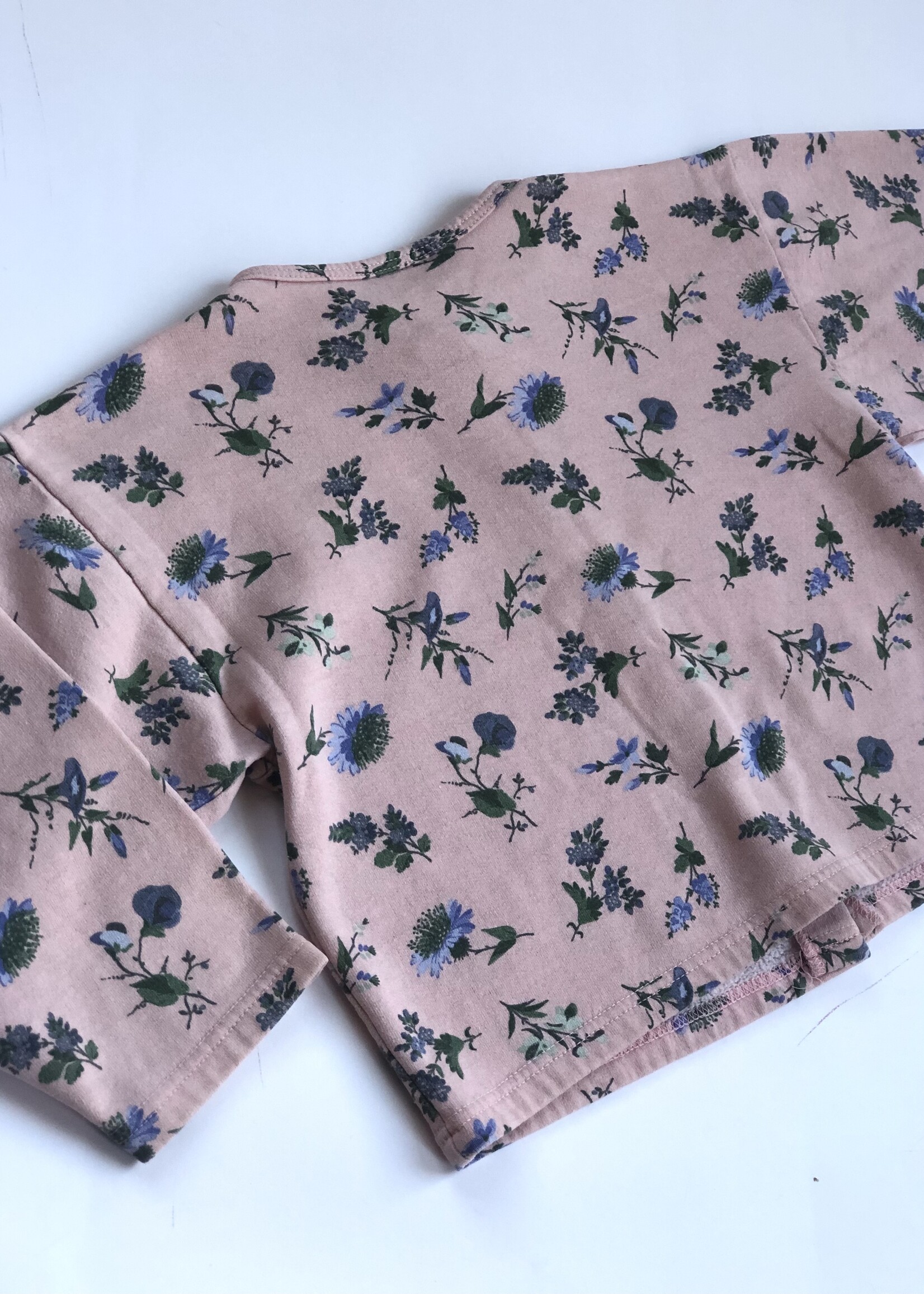 Vintage Soft pink floral tricot cardigan 7-8y