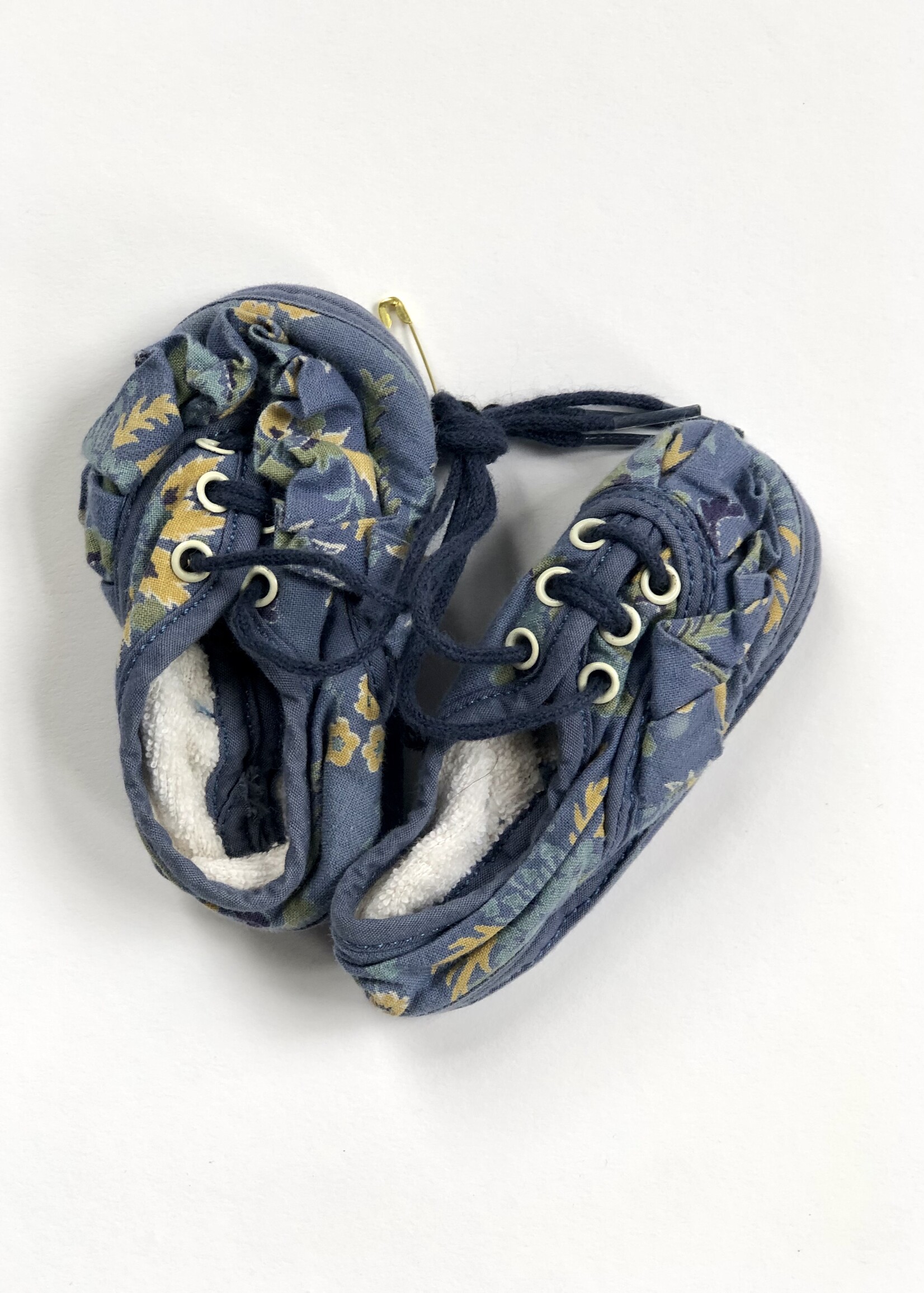 Vintage Blue floral playsuit + shoes 0-3m