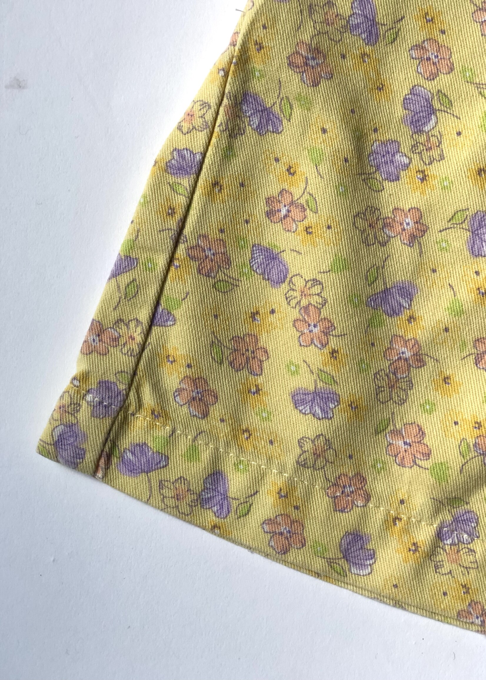 Vintage Yellow lilac floral denim short 4-5y