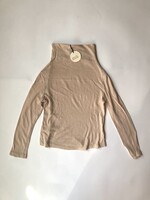 Long Live The Queen Creme turtle neck longsleeve 4-6y